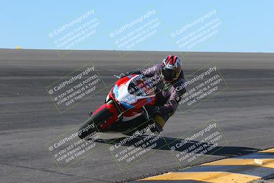 media/Nov-06-2023-Moto Forza (Mon) [[ce023d0744]]/2-Advanced Group/Session 2 (Bowl)/